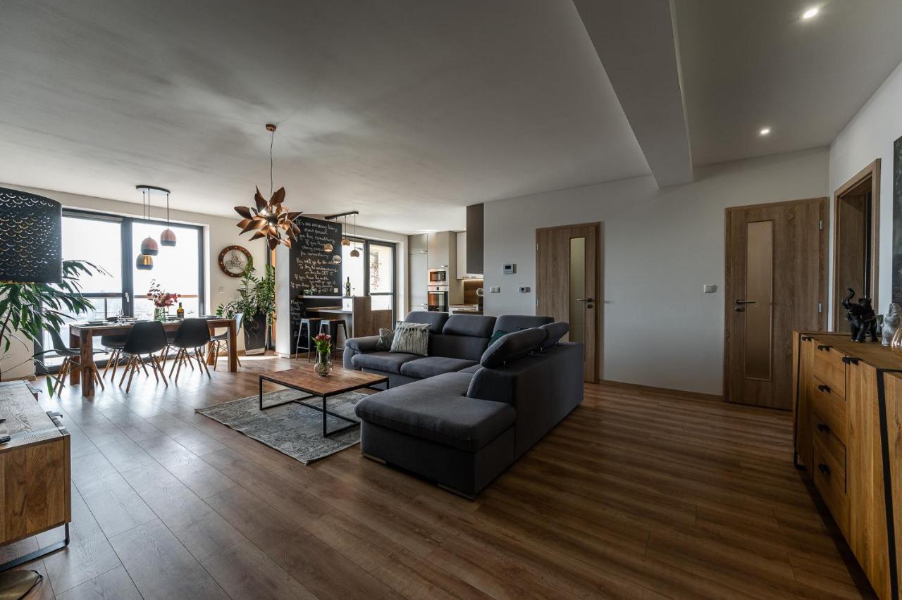 New Spacious With View * Koszyce