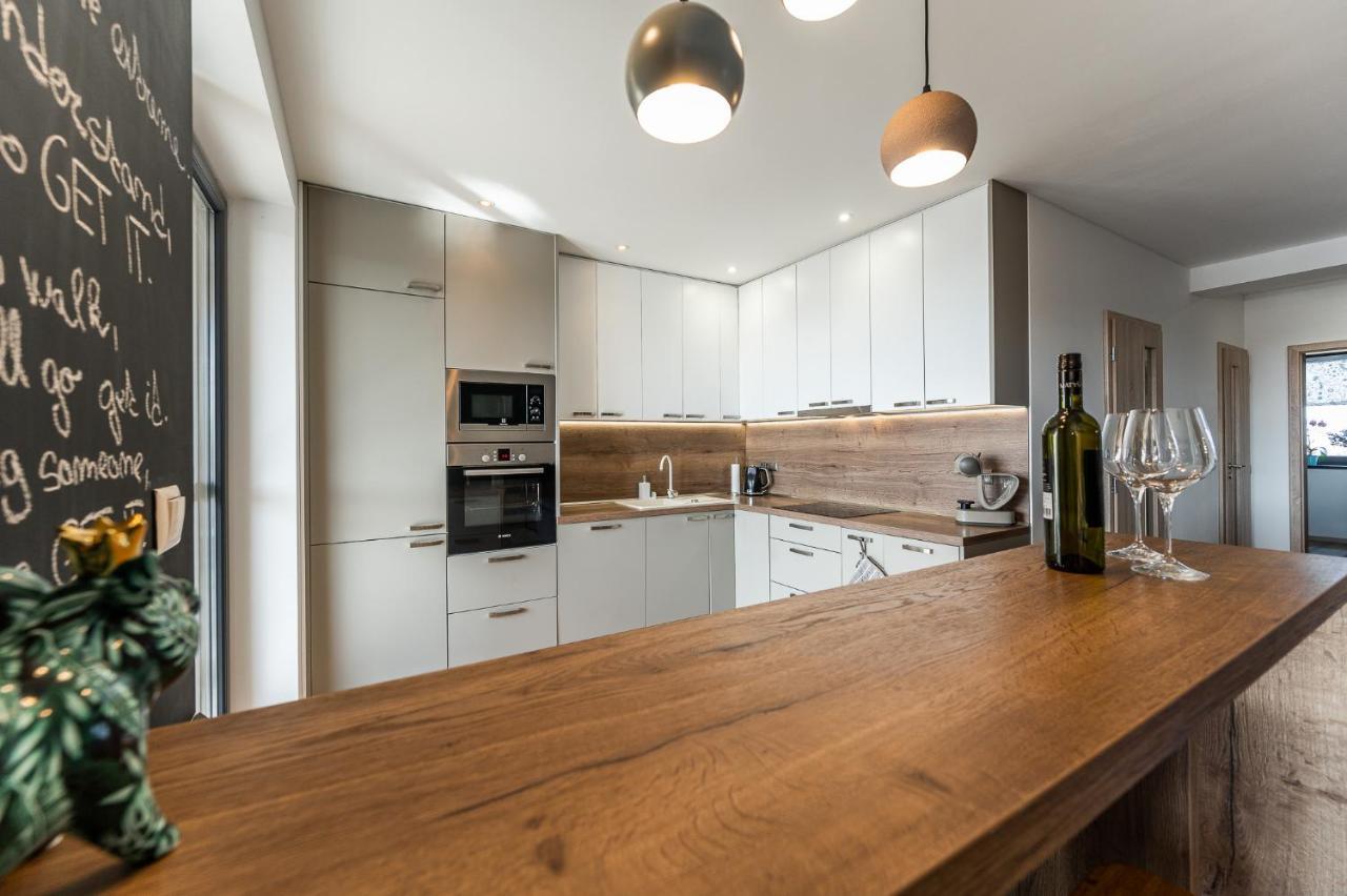 New Spacious With View *
